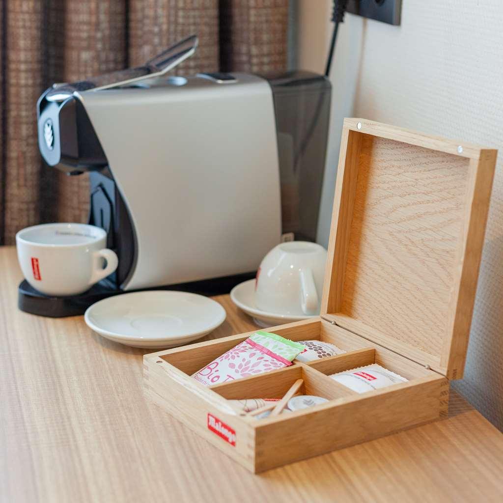 Best Western Mulhouse Salvator Centre Room photo